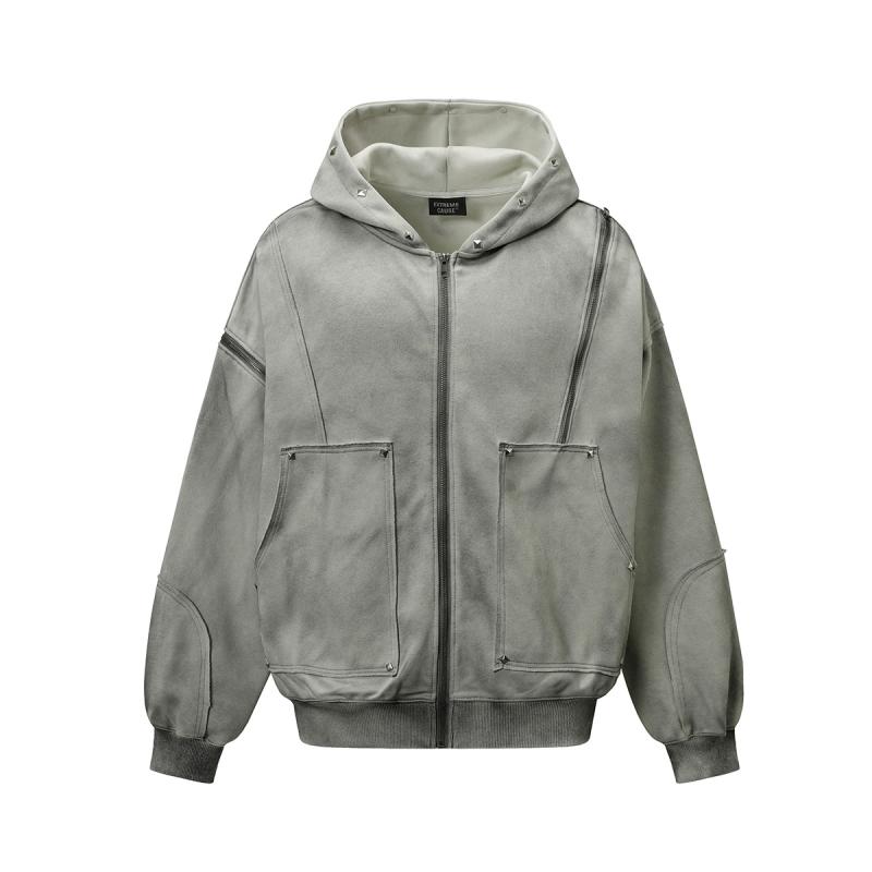 ・カテゴリ: パーカー・スウェット・スタイル: アメリカンレトロ・シーン: カジュアル・主な素材: 綿混紡（綿65%）・ネックライン: ノーカラー・袖丈: 長袖・袖タイプ: レギュラー・フード: フード付き・開閉: ジッパー・柄: 無地・ディテール: メタル装飾・シルエット: ゆったり・加工: ワックス染め・ポケット: アウトポケット・重さ: 約300〜350g・性別: 男性・対象年齢: 大人・カラー展開: グレー、ブラック・サイズ展開: S、M、L、XL