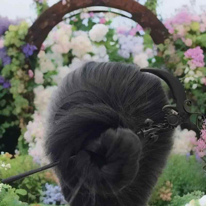 ヘアアクセサリー レトロ ヴィンテージ バイキング 魔女 ゴシック ルネサンス調 ひまわり 鎌モチーフ ヘアピン かんざし ヘアスティック 髪飾り 合金 シルバ...