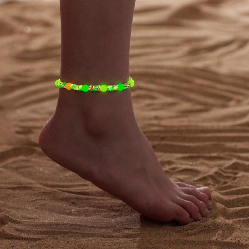アンクレット 男女兼用 ボヘミアン リゾート風 蓄光 ビーズ 樹脂粘土 ランダムカラー 伸縮性 幾何学模..