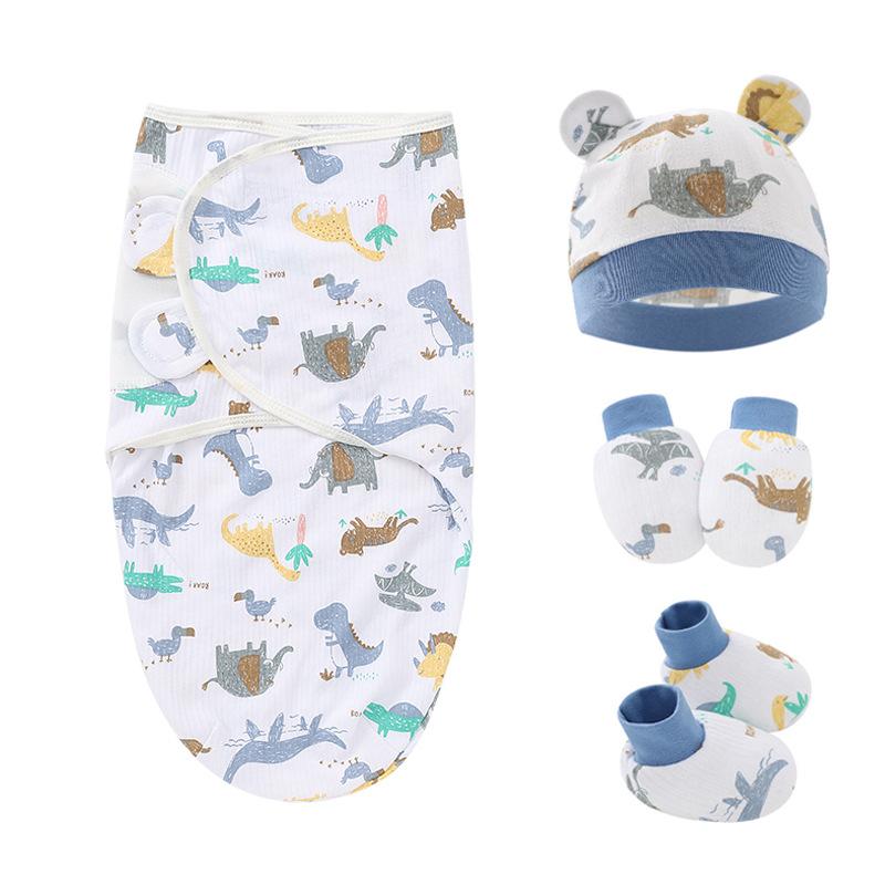 ベビー 寝袋 新生児 赤ちゃん おくるみ 繭型 マミー型 コットン 綿素材 帽子 ミトン ブーティ 4点セット 通気性 吸湿性 快適 オールシーズン 動物柄 キャラクター柄 出産祝い ギフト