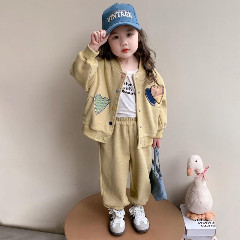 キッズ 女の子 春秋 セットアップ 長袖 ハート刺繍 スポーツ ジャケット パンツ 綿 コットン おしゃれ かわいい 普段着 通学 アクティブカジュアル