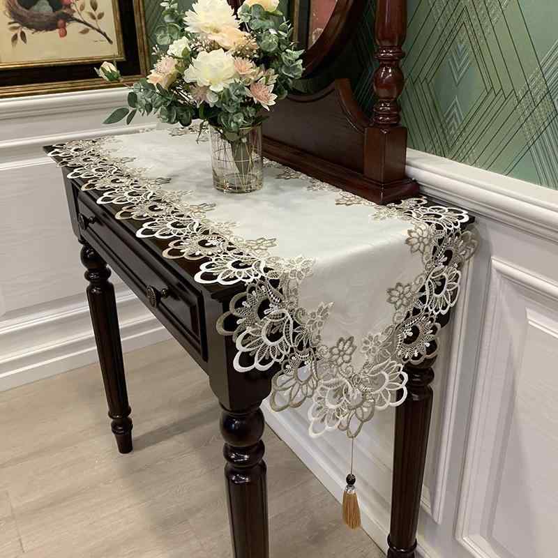 ドレッサーカバー ヨーロピアン レース メッシュ チュール 刺繍 防塵 ホコリよけ 化粧台 ネイルテーブル シューズラック インテリア 装飾 エレガント かわいい プリンセス風