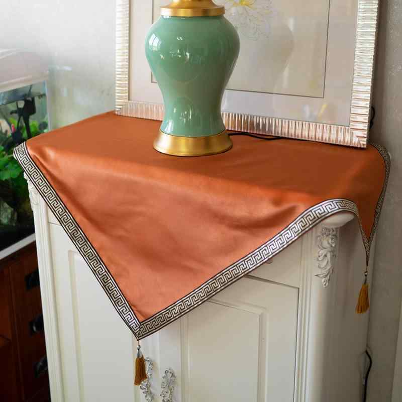 テーブルクロス テーブルランナー 食卓カバー ダイニングクロス 高級感 上質 エレガント 防塵 コットン..