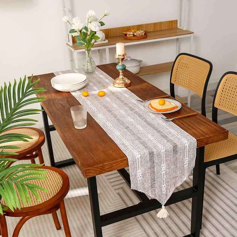 テーブルランナー ストライプ モダン シンプル 北欧風 ライトラグジュアリー 高級感 上質 ポリエステル..