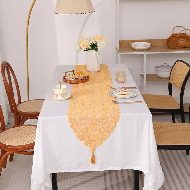 テーブルランナー 北欧 モダン シンプル 和風 高級感 アメリカン レトロ レース かぎ編み ポリエステル製 リビング ダイニング テレビボード コーヒーテーブル SNS映え おしゃれ(x2)