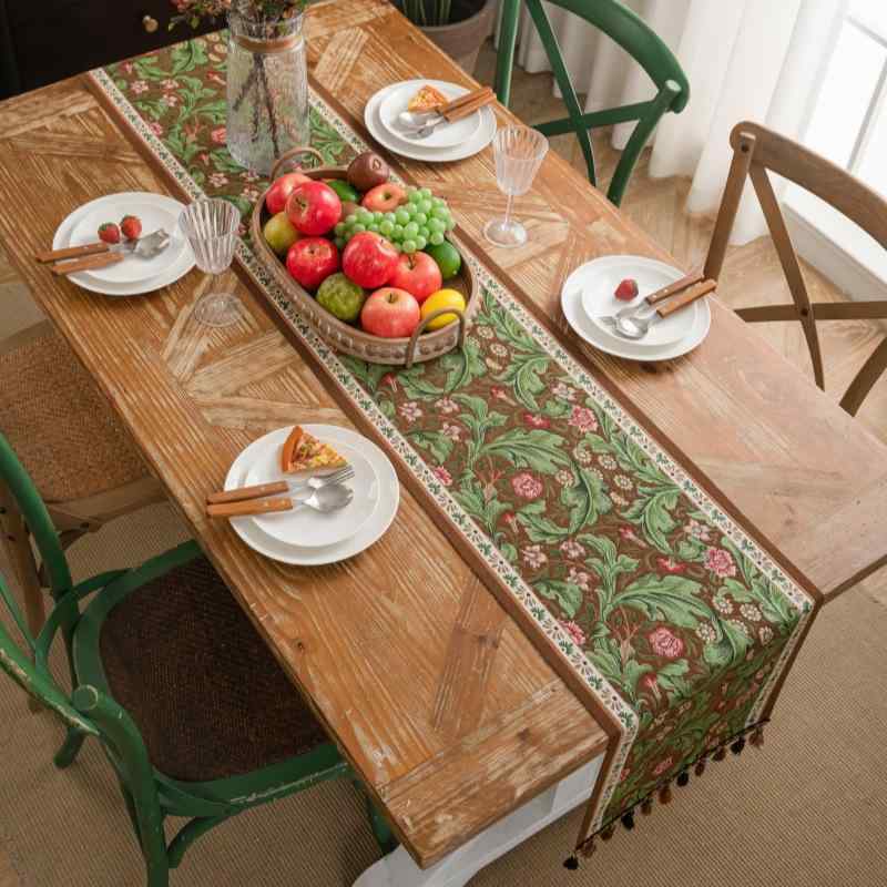 テーブルランナー アメリカンヴィンテージ 高級感 ライトラグジュアリー 長方形 ダイニング リビング チェスト コーヒーテーブル ポリエステル 葉柄 花柄 おしゃれ インテリアクロス