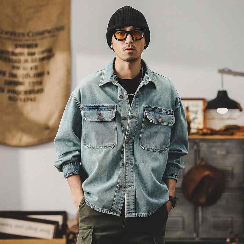 ・カテゴリ: ジャケット・対象: 青少年・性別: 男性・着用スタイル: アウター・フィット: ルーズ・主な素材: 綿・ネックライン: 襟付き・袖丈: 長袖・柄: 無地・デザイン: 多ポケット・前立て: ジップ・フード: なし・裾デザイン: ラウンドヘム・ポケット: 立体パッチ・加工: ノンアイロン・着丈: レギュラー・カラー展開: ブルー・サイズ展開: M, L, XL, 2XL, 3XL, 4XL