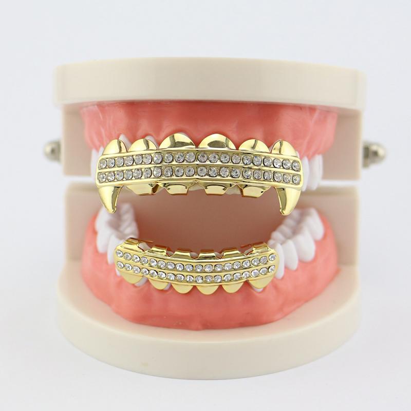 グリルズ 男女兼用 金メッキ製 ダブル ジルコニア 埋め込み ハロウィン コスプレ 小物 合金製 欧米スタイル ヒップホップ ストリート系 ファッションアイテム...