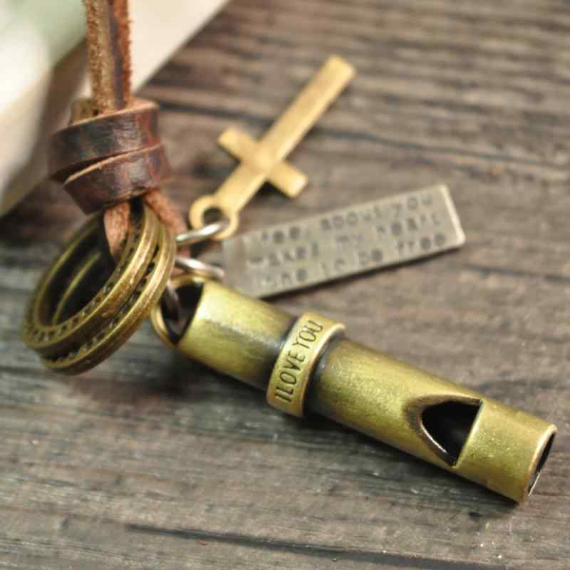 ネックレス ホイッスル型 合金ペンダント 牛革 ロングチェーン レトロ 韓国風 ブラウン 電気メッキ加工..