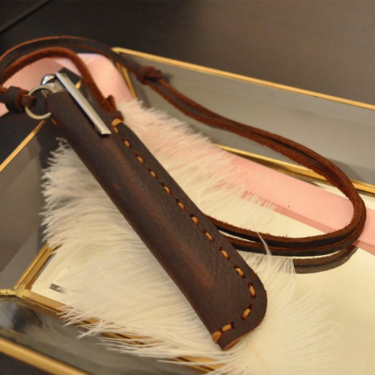 ネックレス 個性的 ハンドメイド 牛革 本革 レトロ ステッチ クレイジーホースレザー ペンケース ペン..