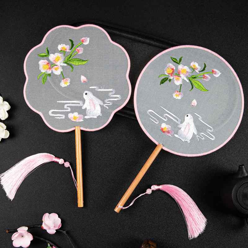 うちわ 団扇 女性 子供 両面 刺繍 蘇州刺繍 半透明 古風 タッセル 漢服 チャイナドレス ダンス用 中国..