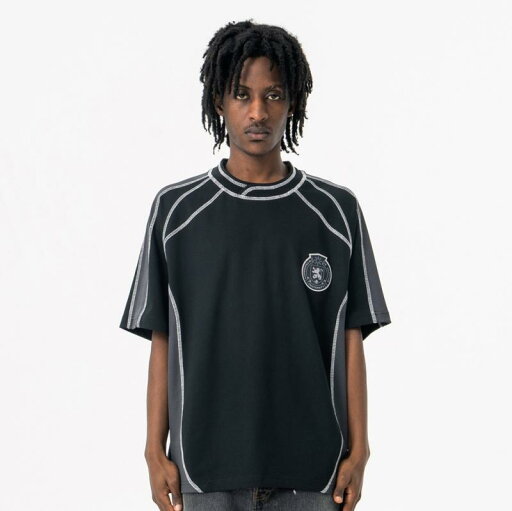 Tシャツ メンズ 春夏 ストリート アメカジ ゆったり オーバーサイズ ドロップショルダー クルーネック 切り替え デザイン ステッチ 無地 コットン 半袖 普段着 ブラック ホワイト Tシャツ メンズ 春夏 ストリート アメカジ ゆったり オーバーサイズ ドロップショルダー クルーネック 切り替え デザイン ステッチ 無地 コットン 半袖 普段着 ブラック ホワイト