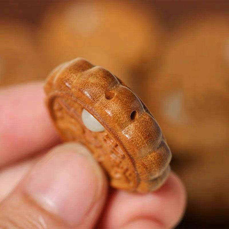 ペンダント キーホルダー 緑檀 香木 木彫り 月餅 ミニ スマホストラップ バッグチャーム キーリング ア..