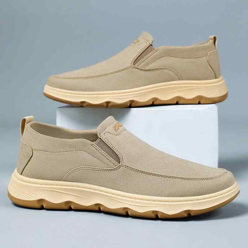 シューズ メンズ スリッポン 軽量 通気性 浅履き キャンバス 布製 ラウンドトゥ フラットヒール 無地 カジュアル 普段使い 日常履き 春夏秋