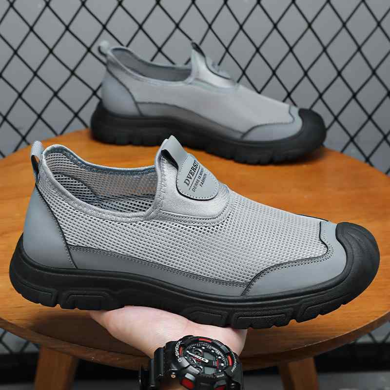 シューズ メンズ 春夏 メッシュ スリッポン 通気性 軽量 ソフトソール スポーツシューズ カジュアル 普段使い ウォーキング フラットヒール 無地 ラウンドトゥ EVA素材 カーキ ブラック グレー