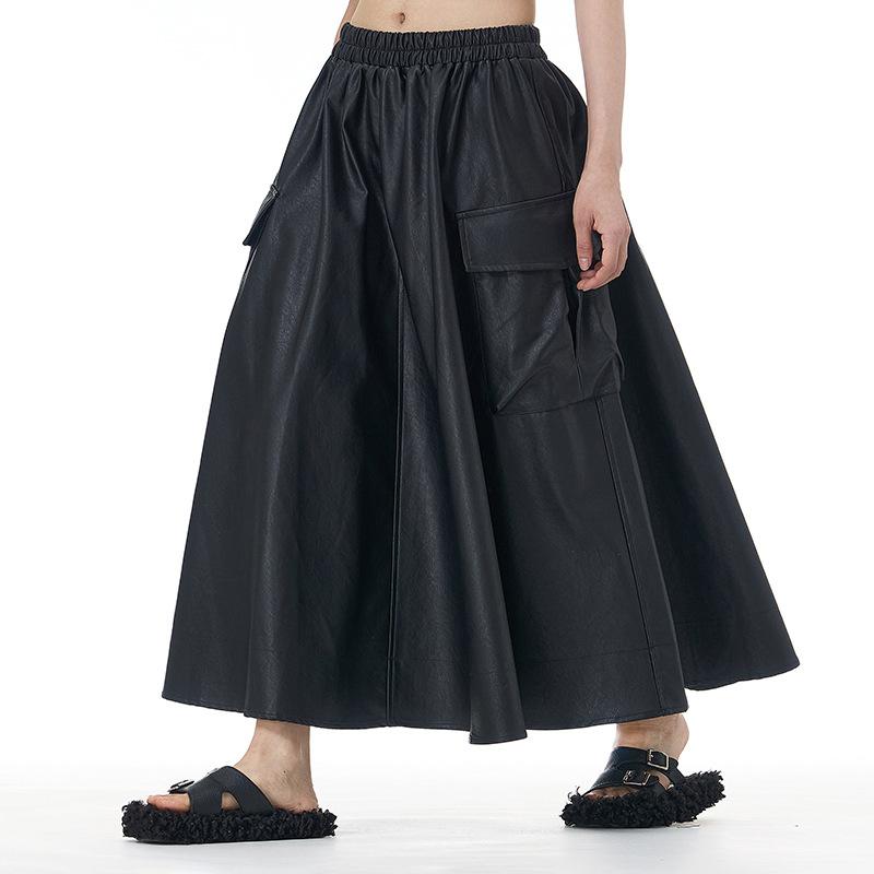スカート レディース 大きいサイズ ゆったり 韓国風 レトロ ストリートスタイル フェイクレザー 再生繊維 ミモレ丈 ロングスカート Aライン スクエアポケット デザイン 体型カバー 着痩せ 秋冬 グリーン ブラック
