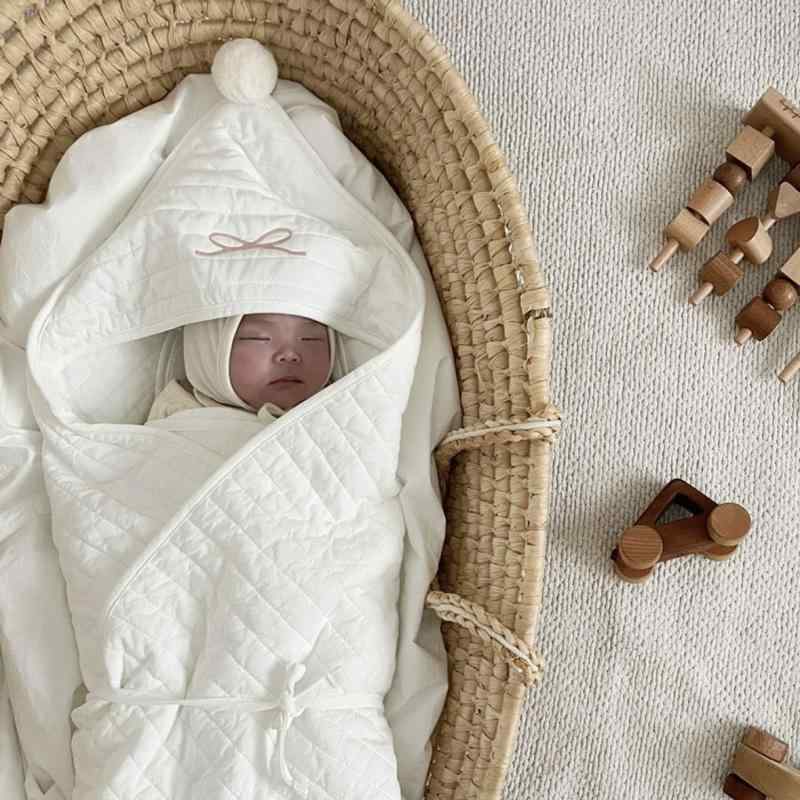 おくるみ 新生児 ベビー 赤ちゃん 綿100% 薄手 軽量 抱っこ布団 スワドル ブランケット 通年 柔らか 吸湿性 通気性 動物柄 出産準備 退院時