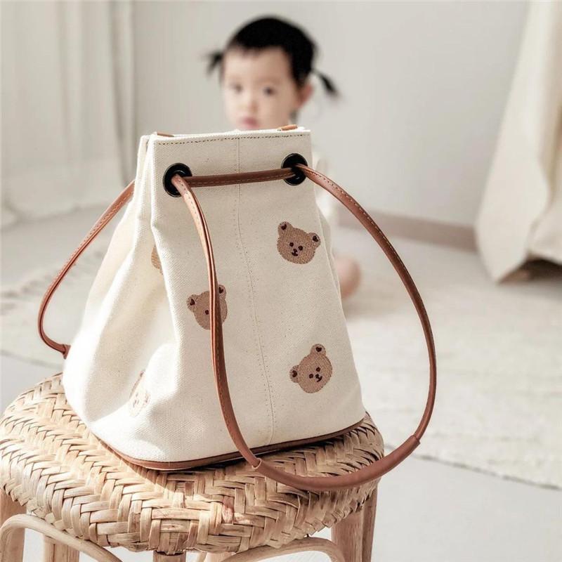 バケツ型 マザーズバッグ くま 刺繍 キャンバス 韓国風 かわいい ショルダートート 2way 軽量 じゃばら..