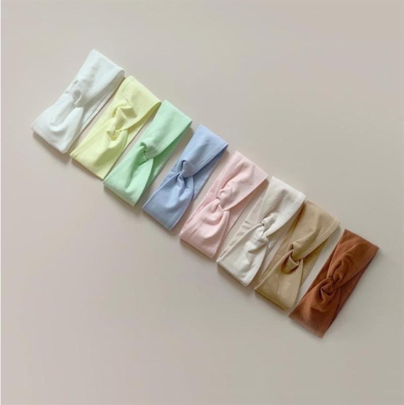 ベビー 女の子 ヘアバンド 韓国風 マカロンカラー パステルカラー 春夏 フラワーモチーフ ワイド幅 おしゃれ かわいい 普段使い お出かけ やわらか 伸縮性 ヘッドバンド