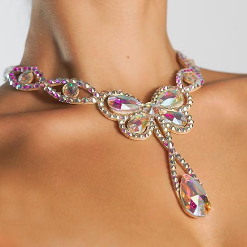 ネックレス レディース 蝶 モチーフ エスニック 欧米スタイル ラインストーン カラーストーン 鎖骨チェーン ファッション 舞台 発表会 イベント カジュアル デイリーユース アクセサリー 春夏