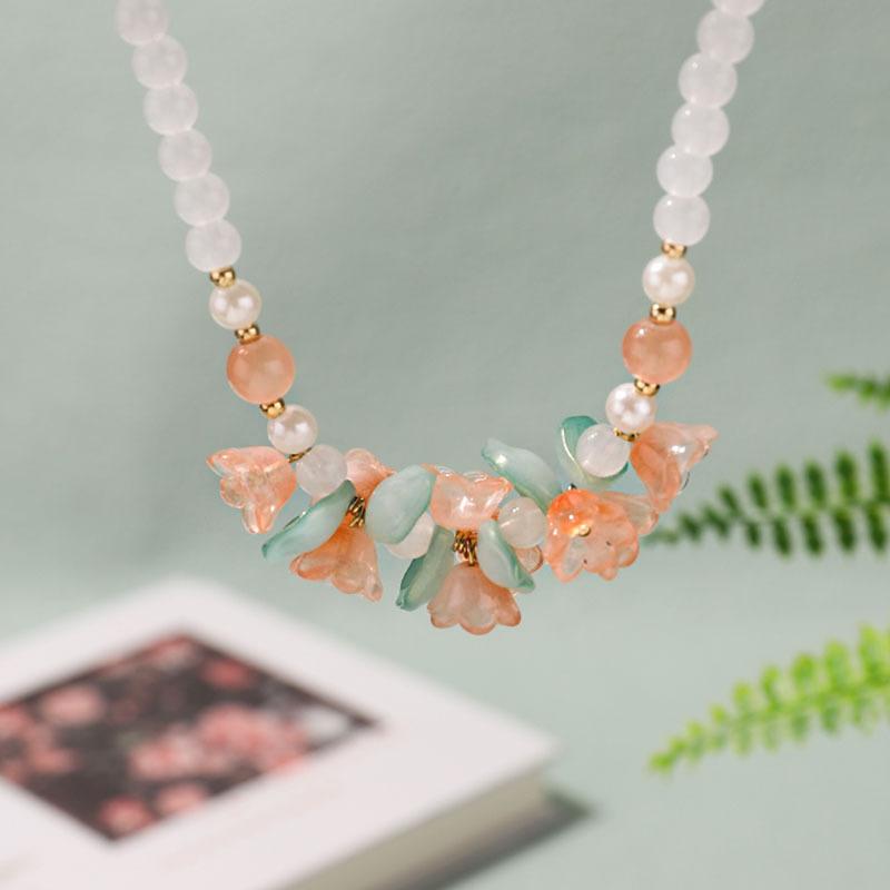 楽天花りぼんネックレス 女の子 女児用 瓔珞 フリンジ タッセル 馬面スカート 漢服 アクセサリー 中華風 レトロ クラシカル 手作り ガラス 瑠璃 アクリル U字型 丸玉チェーン