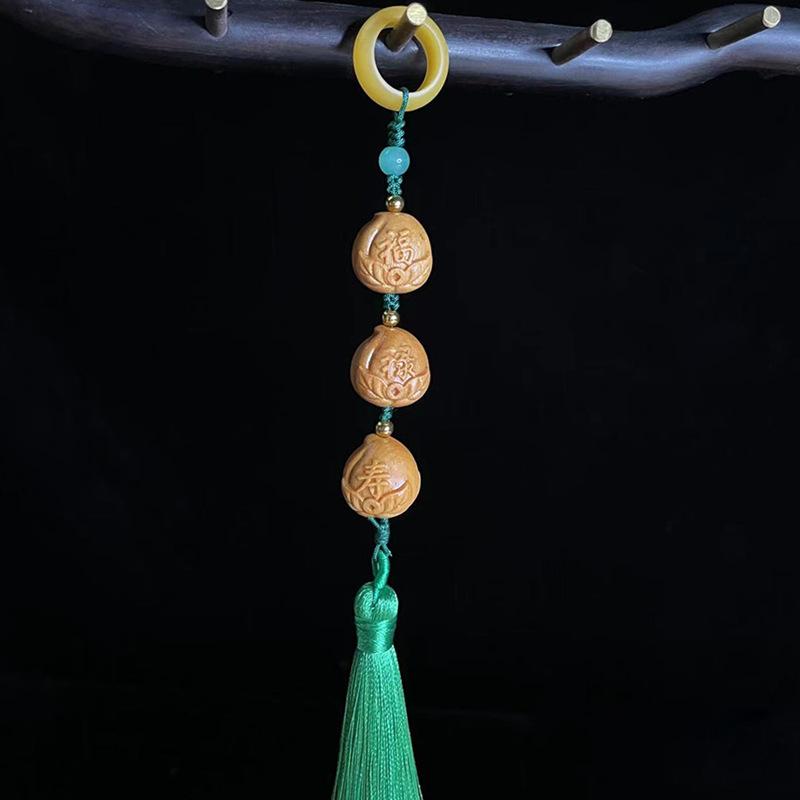 キーホルダー 檀木 桃型 木彫り サンダルウッド 紫檀 福禄寿 縁起物 伝統工芸 レトロ アンティーク風 ペンダントトップ ブレスレット DIYパーツ 秋冬