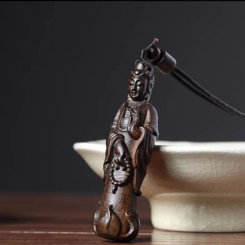 ペンダント ユニセックス 南海観音 仏像 沈香 木製 彫刻 ネックレス チョーカー 車用飾り 室内飾り 手..