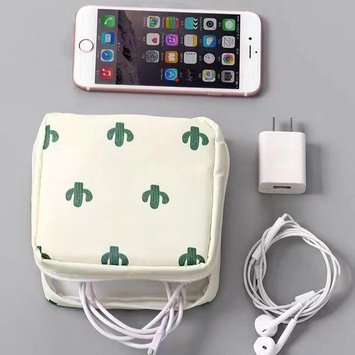 サニタリーポーチ 生理用品 ナプキン 収納 ケース 携帯用 旅行用 洗面 化粧品 小物入れ レディース 学..