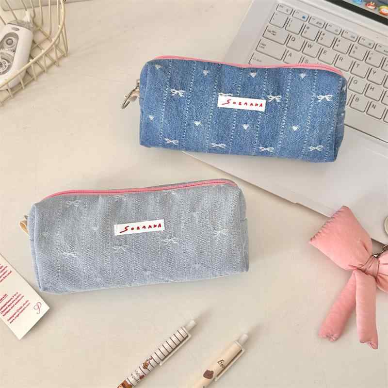 ポーチ レディース デニム リボン 筆箱 ペンケース 小銭入れ コインケース 学生 通学 普段使い 携帯用 ..