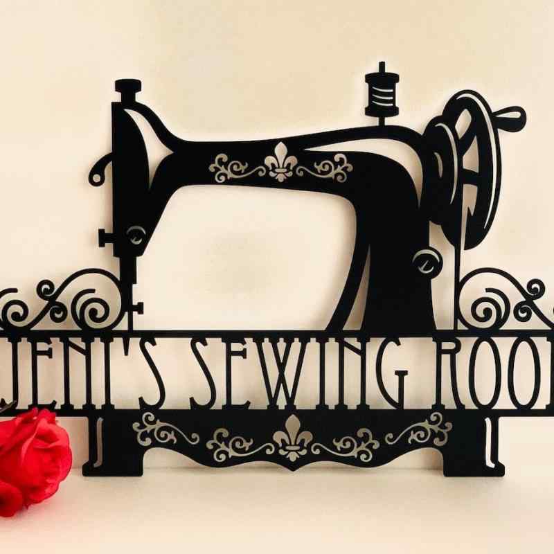 ウォールデコ ミシン 壁掛け サイン レーザーカット アイアン 金属製 アメリカン 壁飾り オフィス リビング 店舗 玄関 インテリア ホワイト ブラック ブルー ゴールドのサムネイル