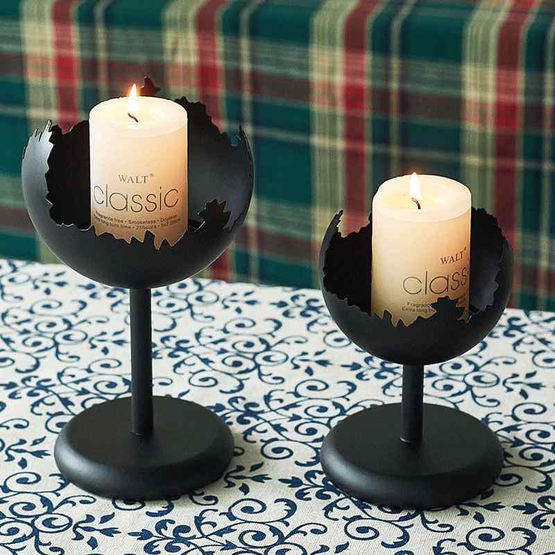 キャンドルホルダー ヨーロピアン レトロ アンティーク調 アイアン製 細身 家庭用 おしゃれ 雰囲気作り キャンドルディナー パーティー 結婚式 インテリア 装飾 オブジェ ブラック ゴールド