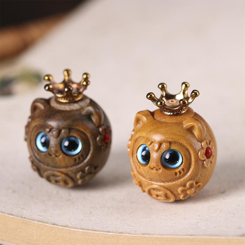 木製香袋 彫刻 狐 かわいい サンダルウッド 緑檀 白檀 手彫り 開閉式 アロマオイル お香 ポプリ 香り入..