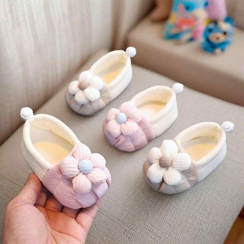 ファーストシューズ ベビー 女の子 低月齢 赤ちゃん シューズソックス一体型 通気性 防滑 ワッフル生地..