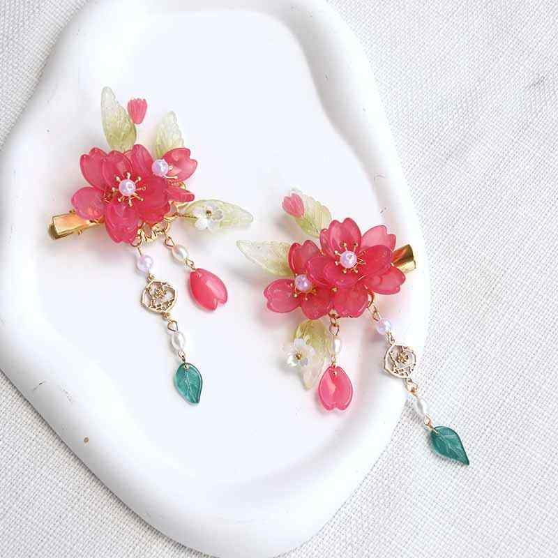 髪飾り キッズ 女の子 中国風 古風 漢服風 タッセル バラモチーフ ヘアクリップ ペアセット 合金 スイカレッド 赤色 華やか 上品 かわいい 発表会 イベン...