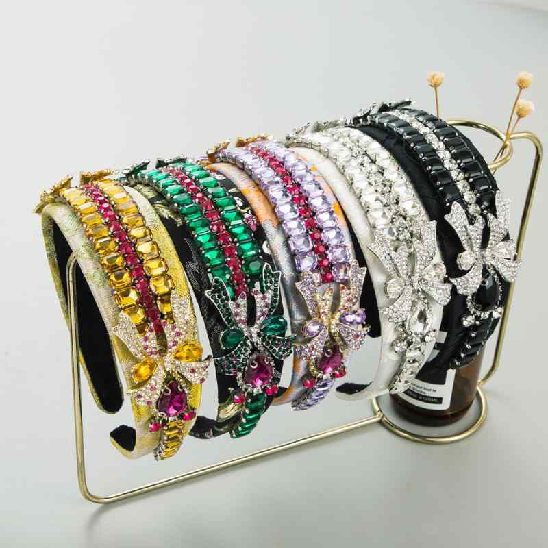 楽天花りぼんカチューシャ レディース 幅広 リボン 刺繍 ラインストーン ビジュー 精巧な装飾 欧米風 レトロ 宮廷風 布製 エレガント 上品 カラフル パーティー フォーマル