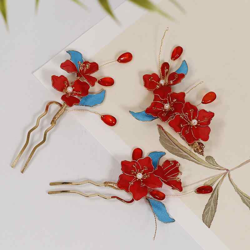 髪飾り レディース 赤 漢服 フィリグリー細工 花嫁 古典 中国風 エレガント 高級感 布製 フラワー 手作り ヘッドアクセサリー セット 結婚式 冬