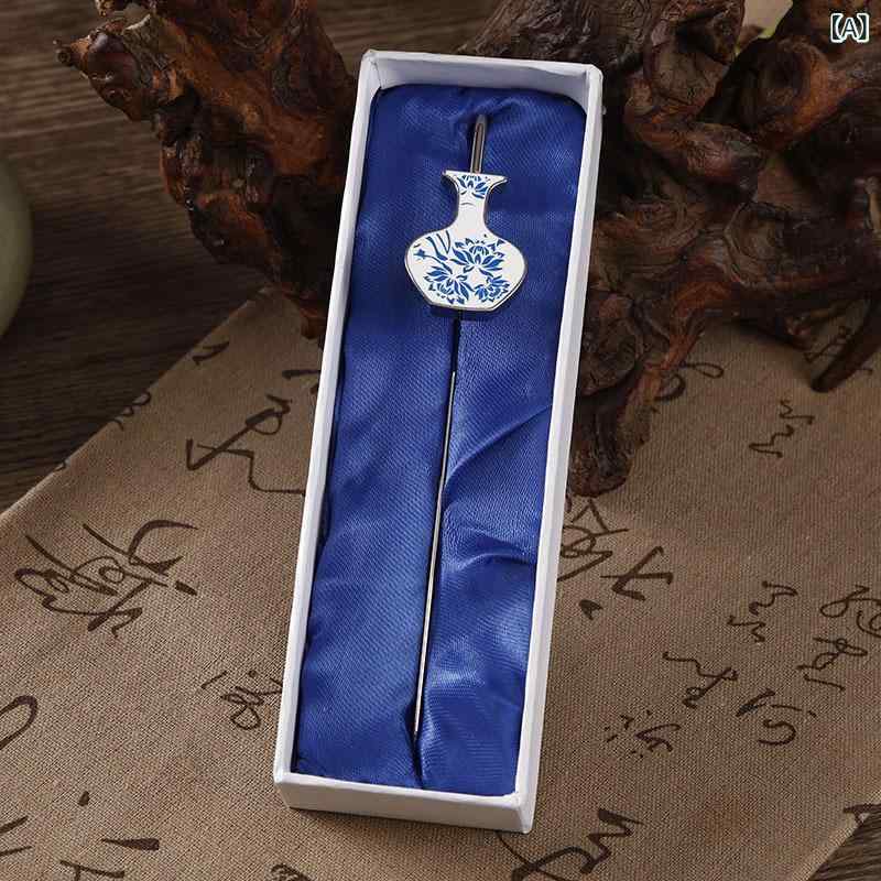 しおり 青花磁器 中国風 レトロ クラシック調 金属製 高級感 上質 おしゃれ 精巧な作り 読書用 コレク..