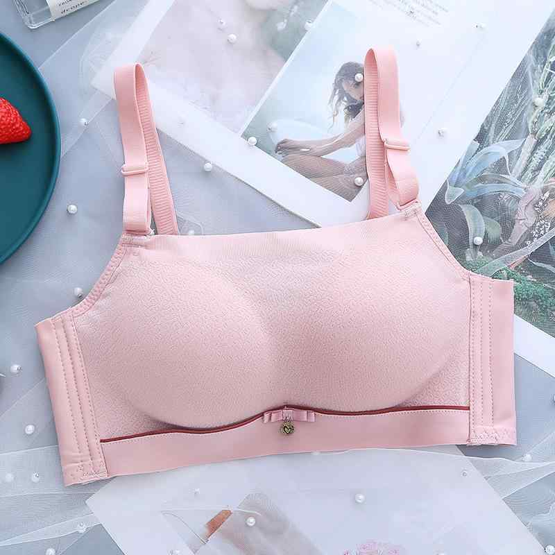 ブラトップ レディース ノンワイヤー ベアトップブラ 谷間メイク 脇肉カバー 補正下着 下厚上薄カップ ..