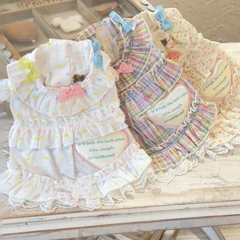 ペット用ワンピース 犬猫用 春夏 高品質 プリンセス パフスリーブ ふわふわ フリル レース ポリエステル素材 中小型犬向け ホワイト レインボーカラー おしゃれ かわいい