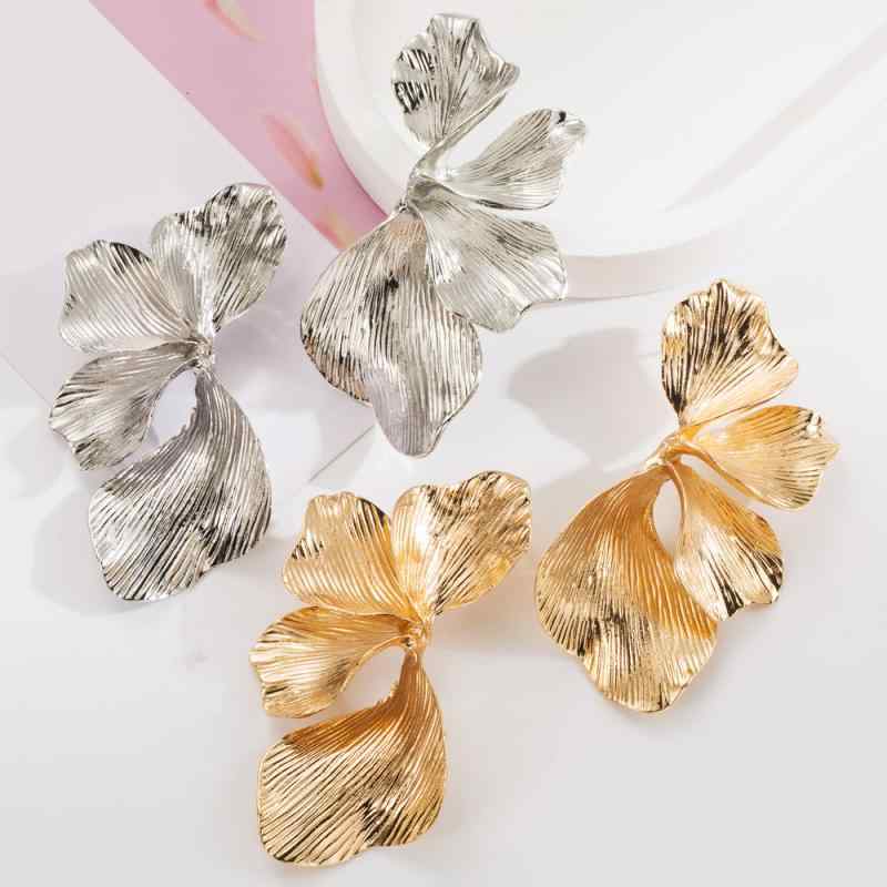 ピアス レディース 欧米風 クール シンプル 変形 花びら フラワー 多層 立体 スタッド S925銀ポスト ゴールド 合金 春夏 デイリーユース カジュアル オフィス フォーマル 上品