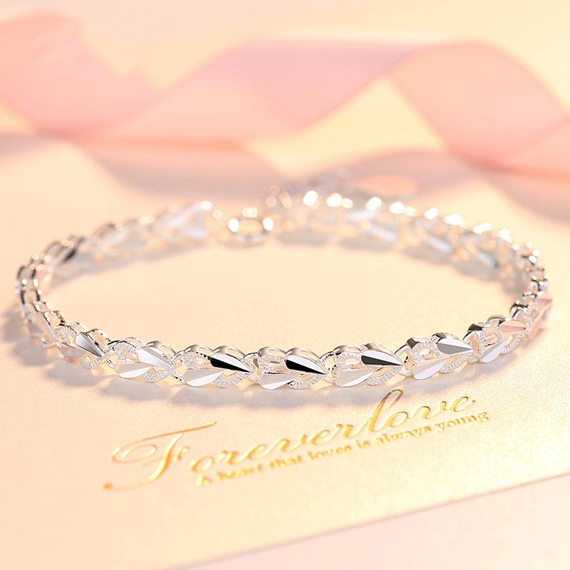 ブレスレット レディース ハートモチーフ 四つ葉 クローバー XO 925シルバーメッキ 銅製 シルバーカラー シンプル 個性的 韓国風 アレルギー対応