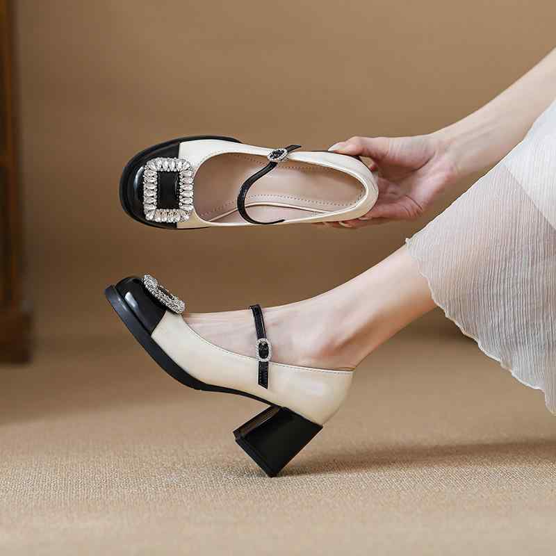 パンプス レディース メリージェーン スクエアトゥ 太ヒール スクエアビジュー 上品 フレンチシック バイカラー フェイクレザー 春夏秋 普段使い 通勤