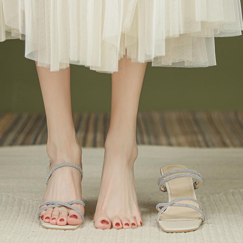 サンダル レディース 春夏 細ヒール ピンヒール ハイヒール オープントゥ スクエアトゥ ラインストーン..