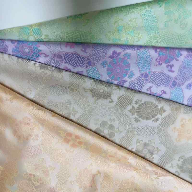 生地 宝相雪花柄 ジャカード織り 新中華風 宋錦風 織錦緞 ポリエステル 早春 ワンピース ブラウス 洋服 寝具 バッグ カーテン クッション テーブルクロス 装飾(x2)