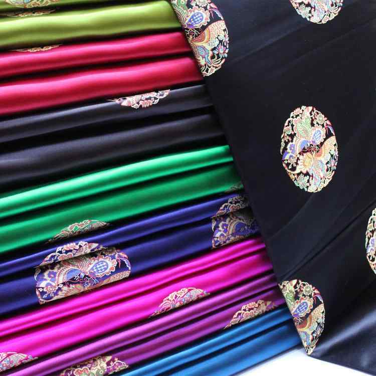 生地 中国風 唐装 モンゴル風 舞台衣装 子供服 錦織り ジャガード織物 シルク調 ポリエステル 厚手 光沢 高級感 クッション 抱き枕 座布団 手芸用 ハンドメイド DIY用 インテリア装飾 秋冬 多色展開