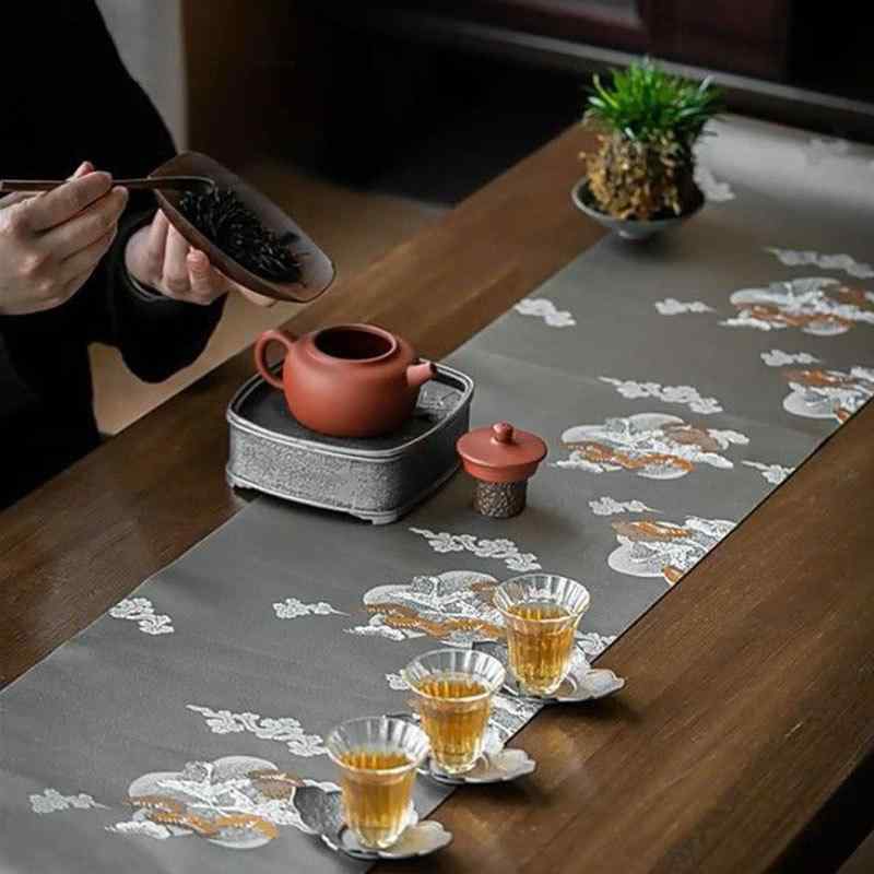 茶席 テーブルランナー 新中華風 和モダン 禅風 錦織り 雲松柄 布製 高級感 上質 リビング用 茶道具 テ..