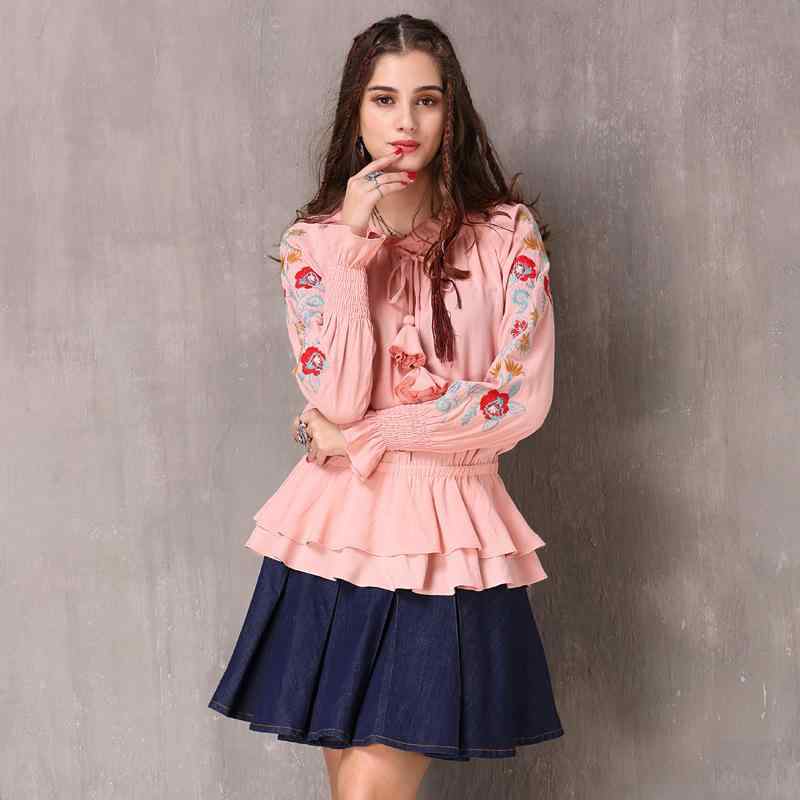 シャツ レディース フェミニン レトロ フリル 刺繡 リボンタイ 長袖 プルオーバー ベルスリーブ 綿麻 ブラウス ピンク 秋冬 カジュアル きれいめ お出かけ トップス