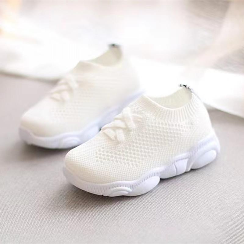 スニーカー キッズ 男の子 女の子 ベビー 幼児 小学生 春秋 メッシュ 通気性 運動靴 普段使い カジュア..