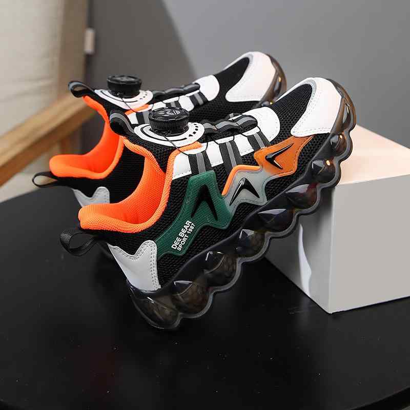 靴 ランニングシューズ キッズ 男の子 ジュニア 男女兼用 メッシュアッパー 軽量 通気性 クッション性 ..