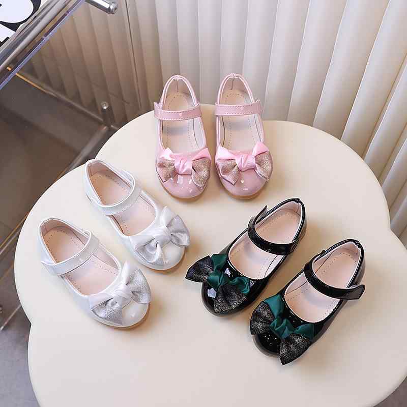 靴 フラットシューズ 女の子 キッズ ブラック 黒 PUレザー パンプス プリンセス かわいい 発表会 フォ..